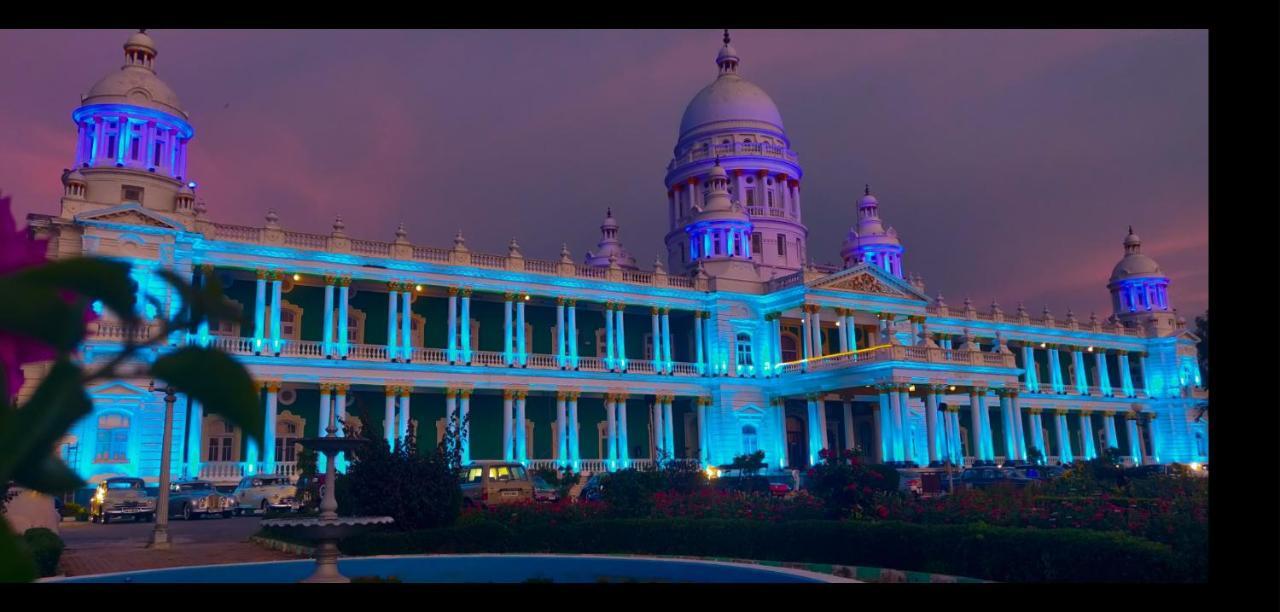 Lalitha Mahal Palace Hotel Maiçor Exterior foto
